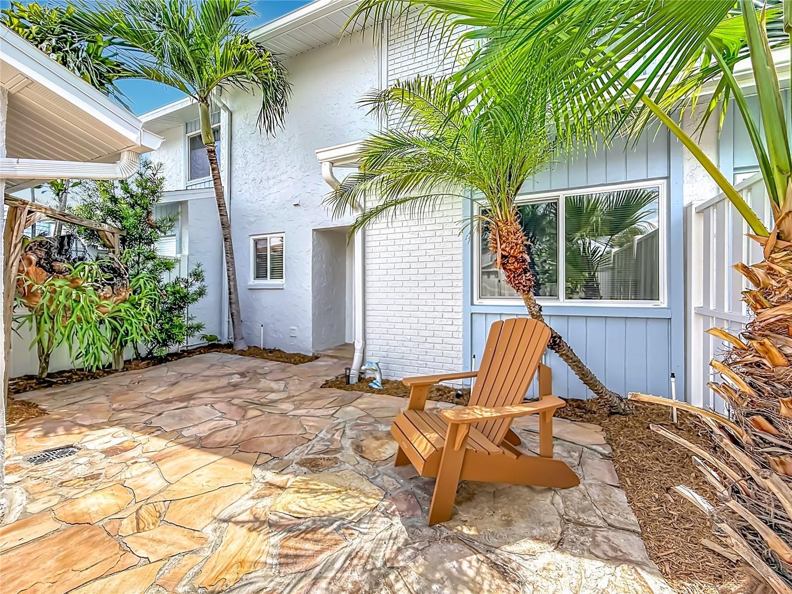 6537 CAPE HATTERAS WAY NE 2