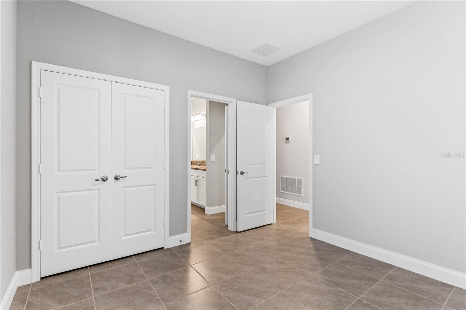 PARK VIEW/THE HILLS PH 2 - Residential