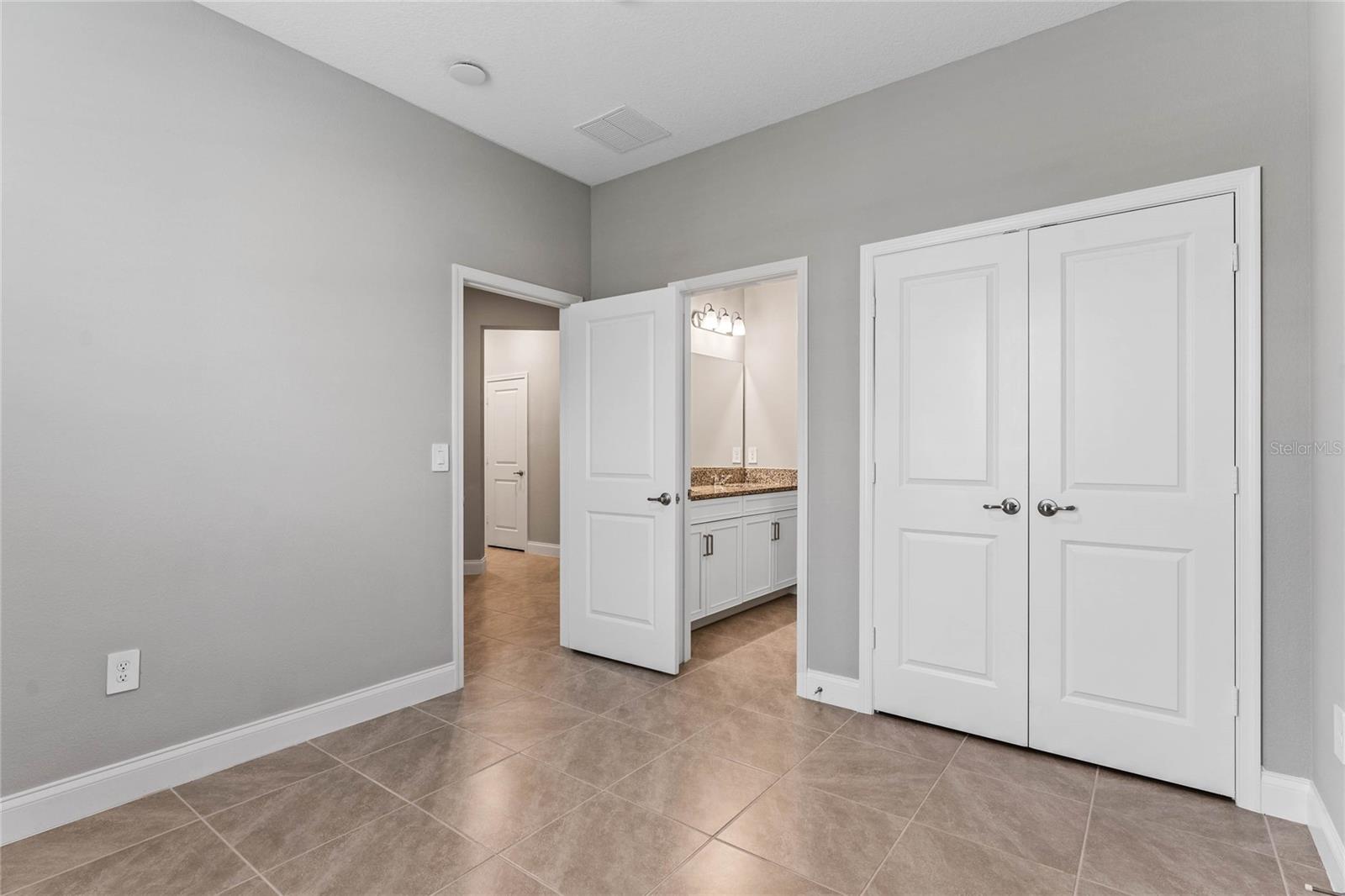 PARK VIEW/THE HILLS PH 2 - Residential