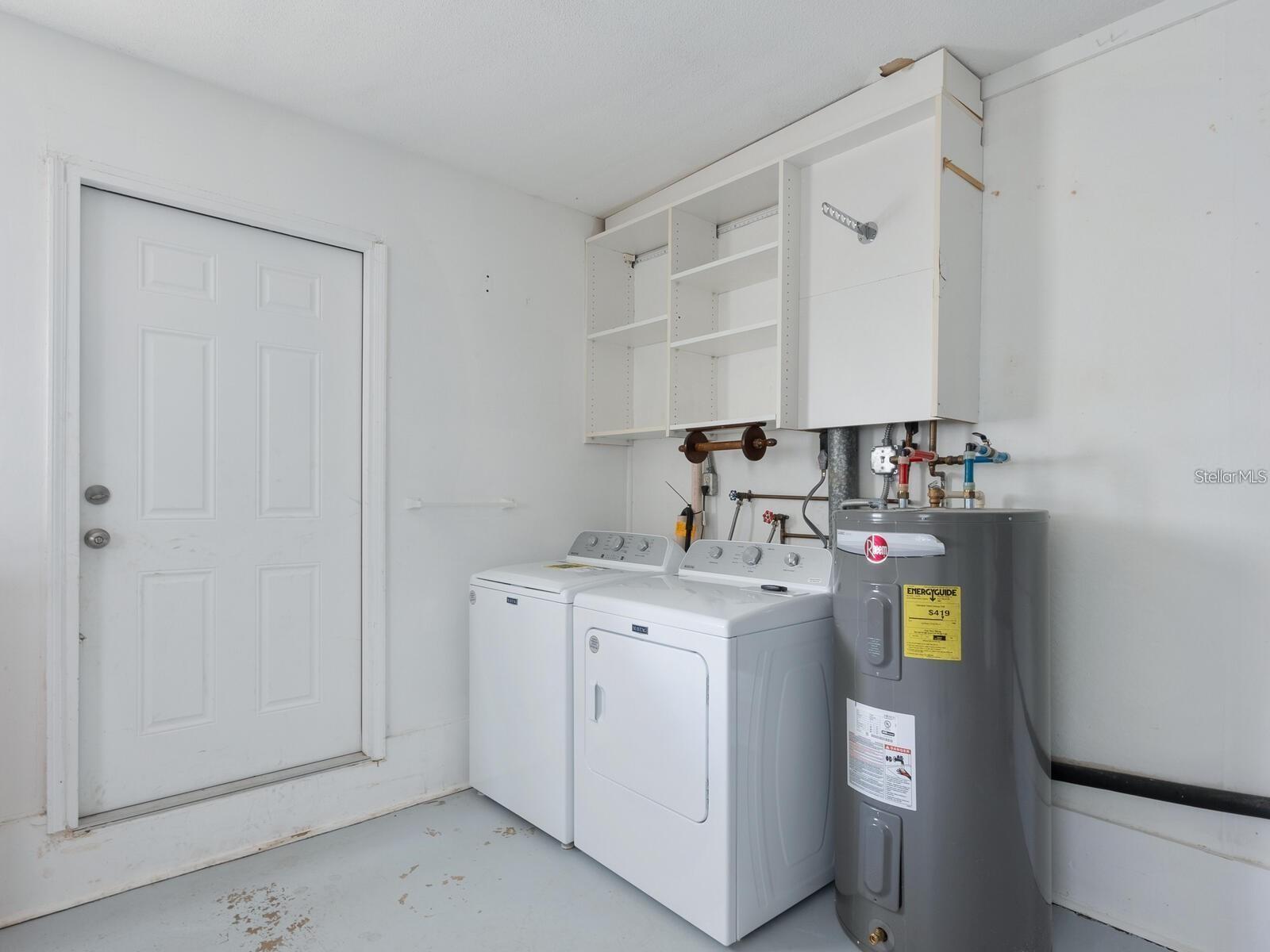 PHILLIPPI GARDENS - Residential Lease