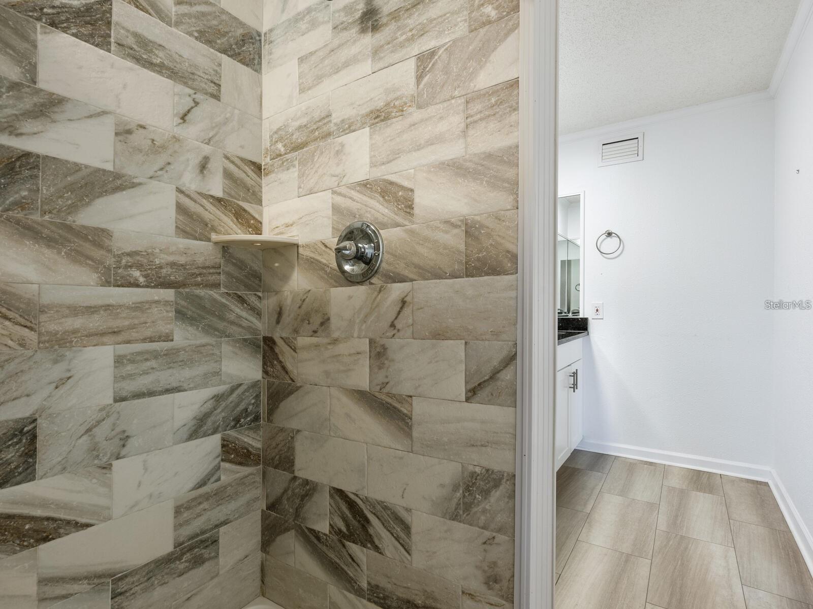 PHILLIPPI GARDENS - Residential Lease