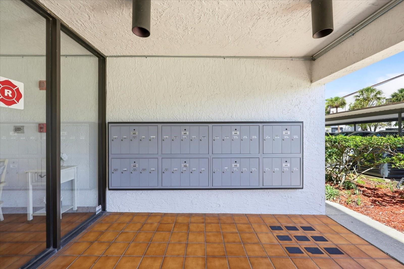 INVERNESS CONDO - Residential