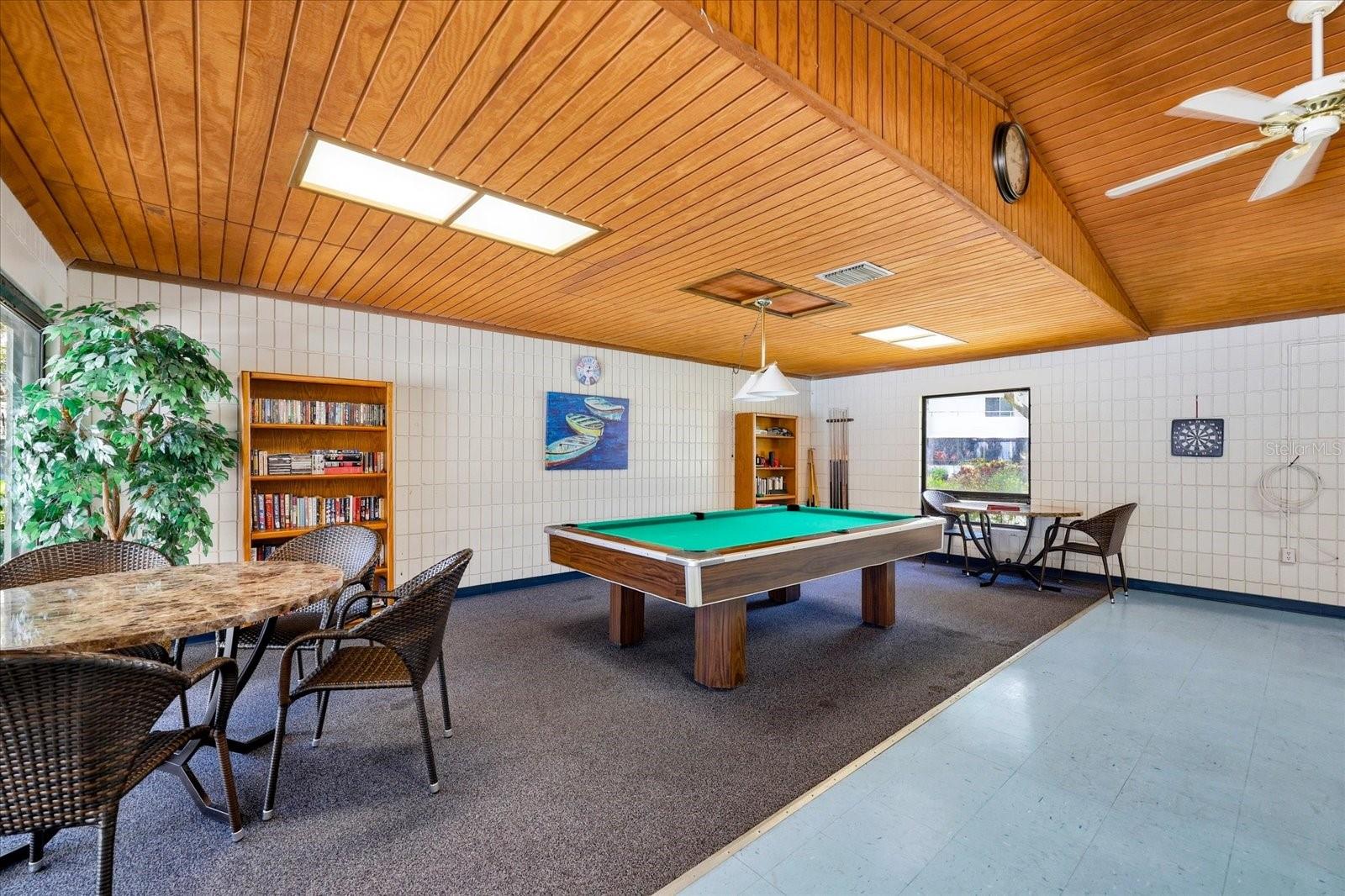 INVERNESS CONDO - Residential