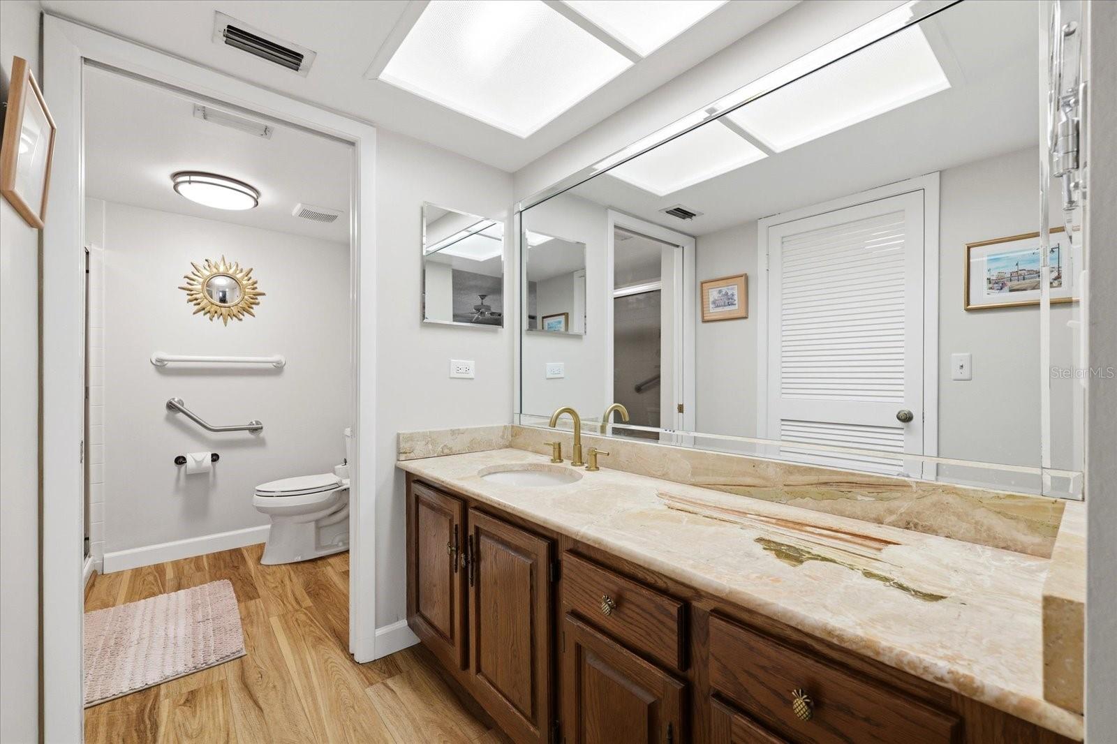 INVERNESS CONDO - Residential