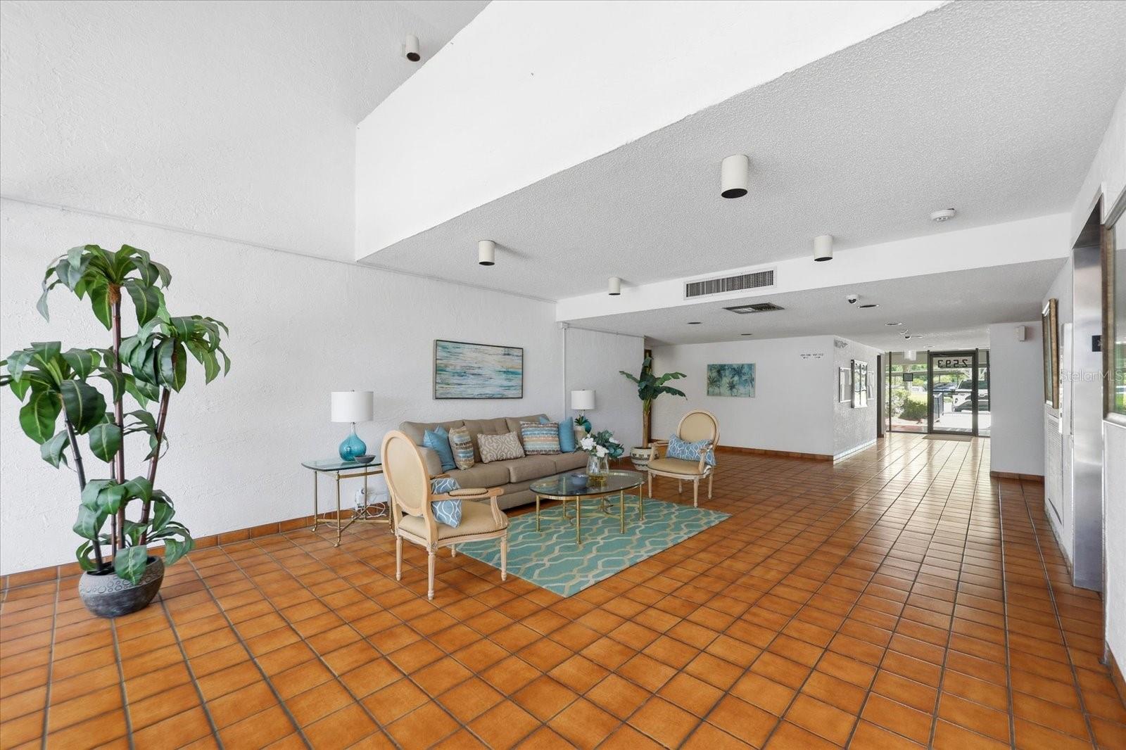 INVERNESS CONDO - Residential