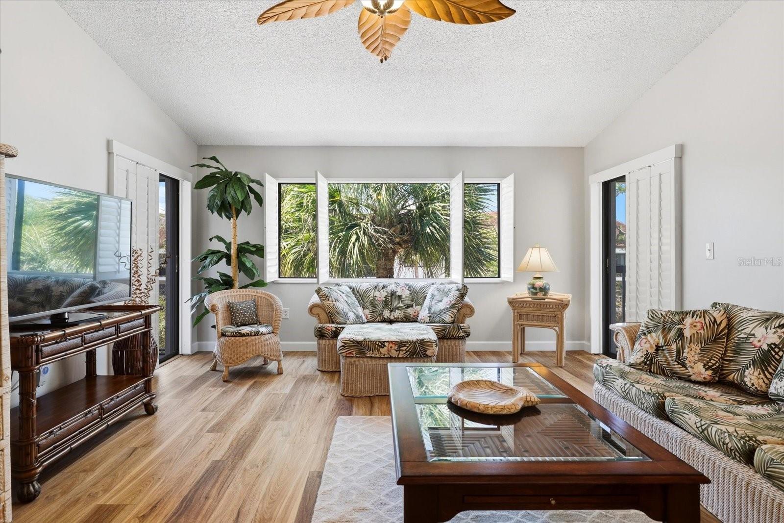 INVERNESS CONDO - Residential