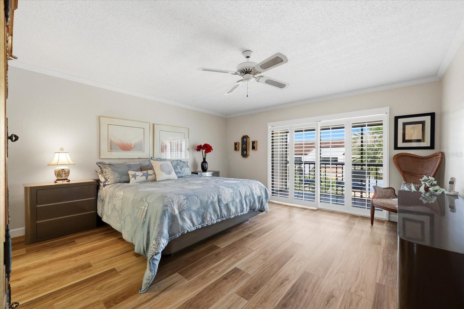 INVERNESS CONDO - Residential