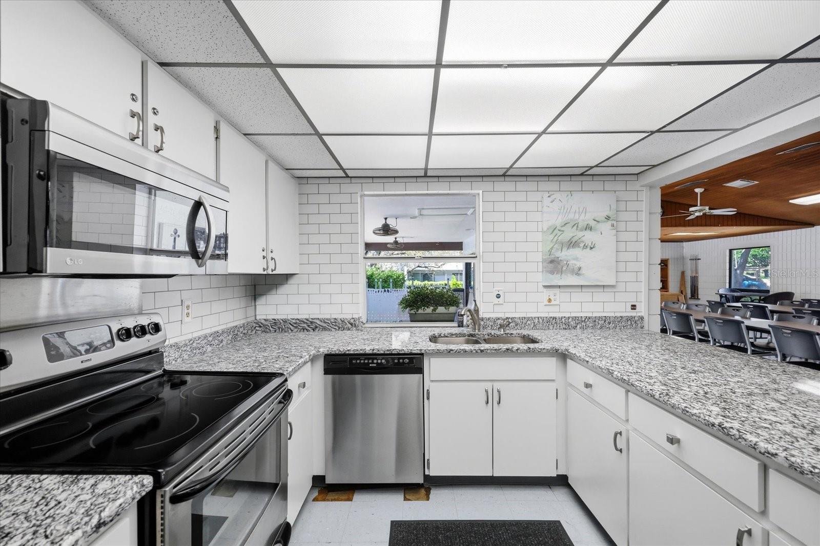 INVERNESS CONDO - Residential