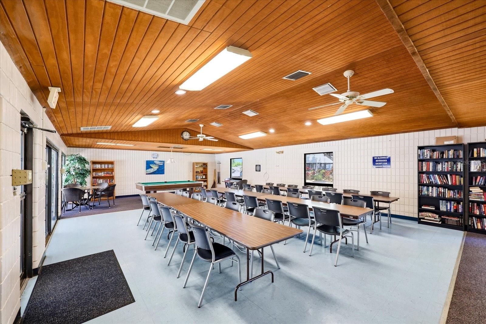 INVERNESS CONDO - Residential