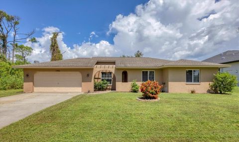 A home in PORT CHARLOTTE