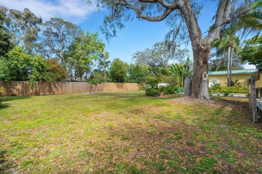 PEALE PARK - Residential