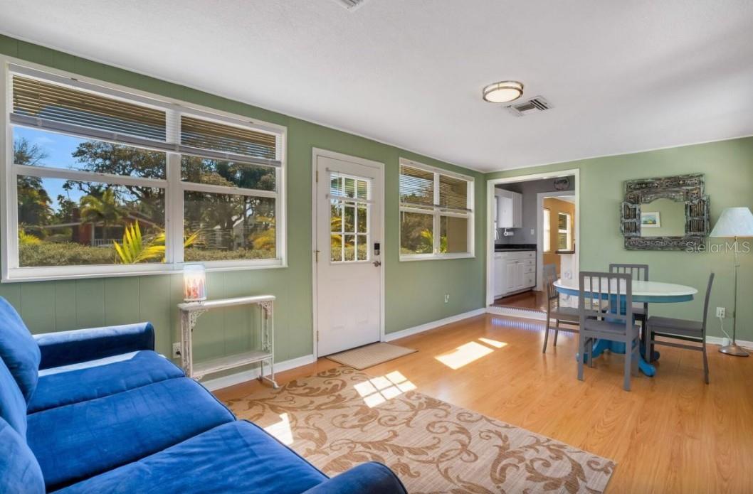PEALE PARK - Residential