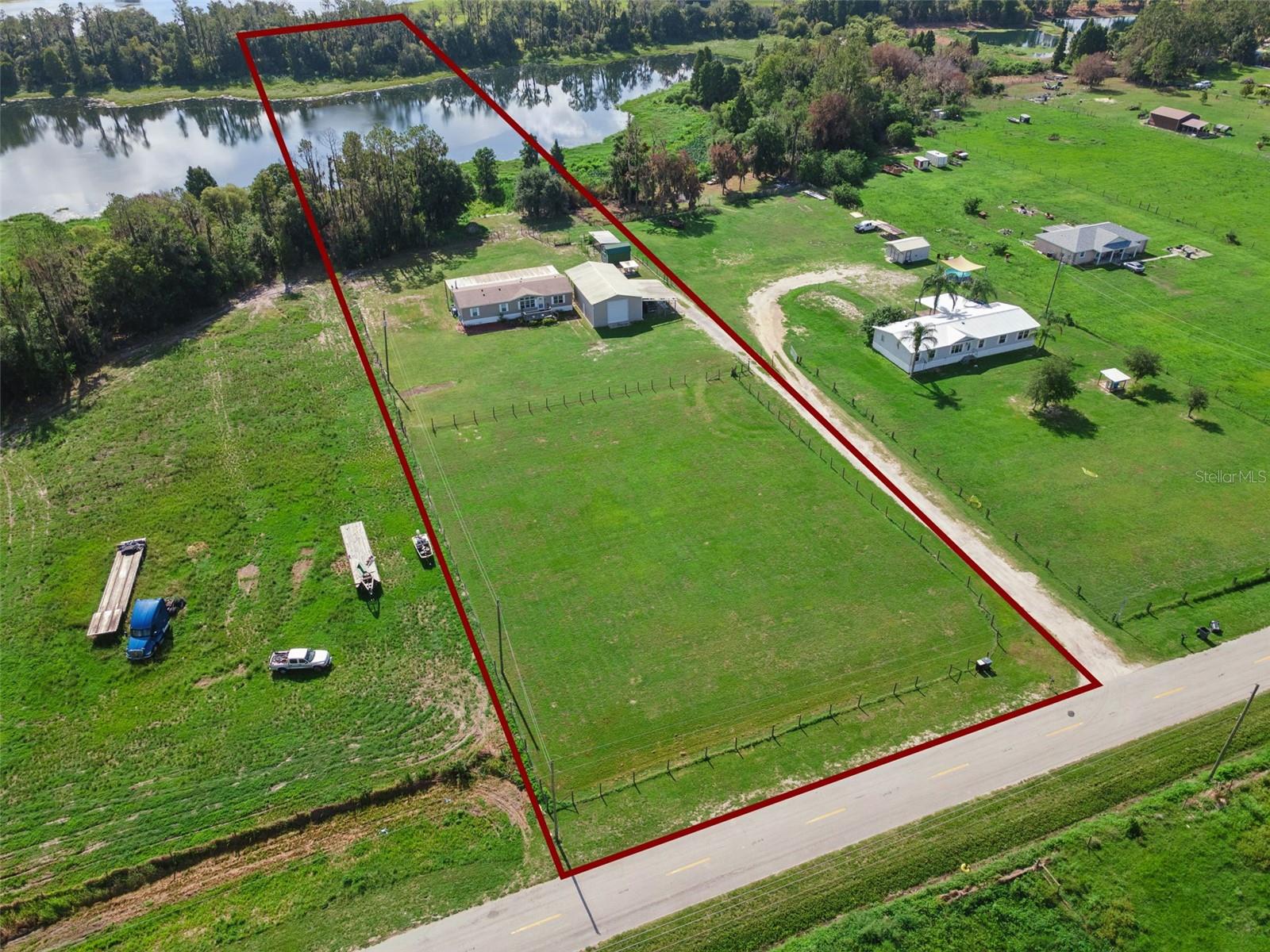 1153 SAND MOUNTAIN ROAD