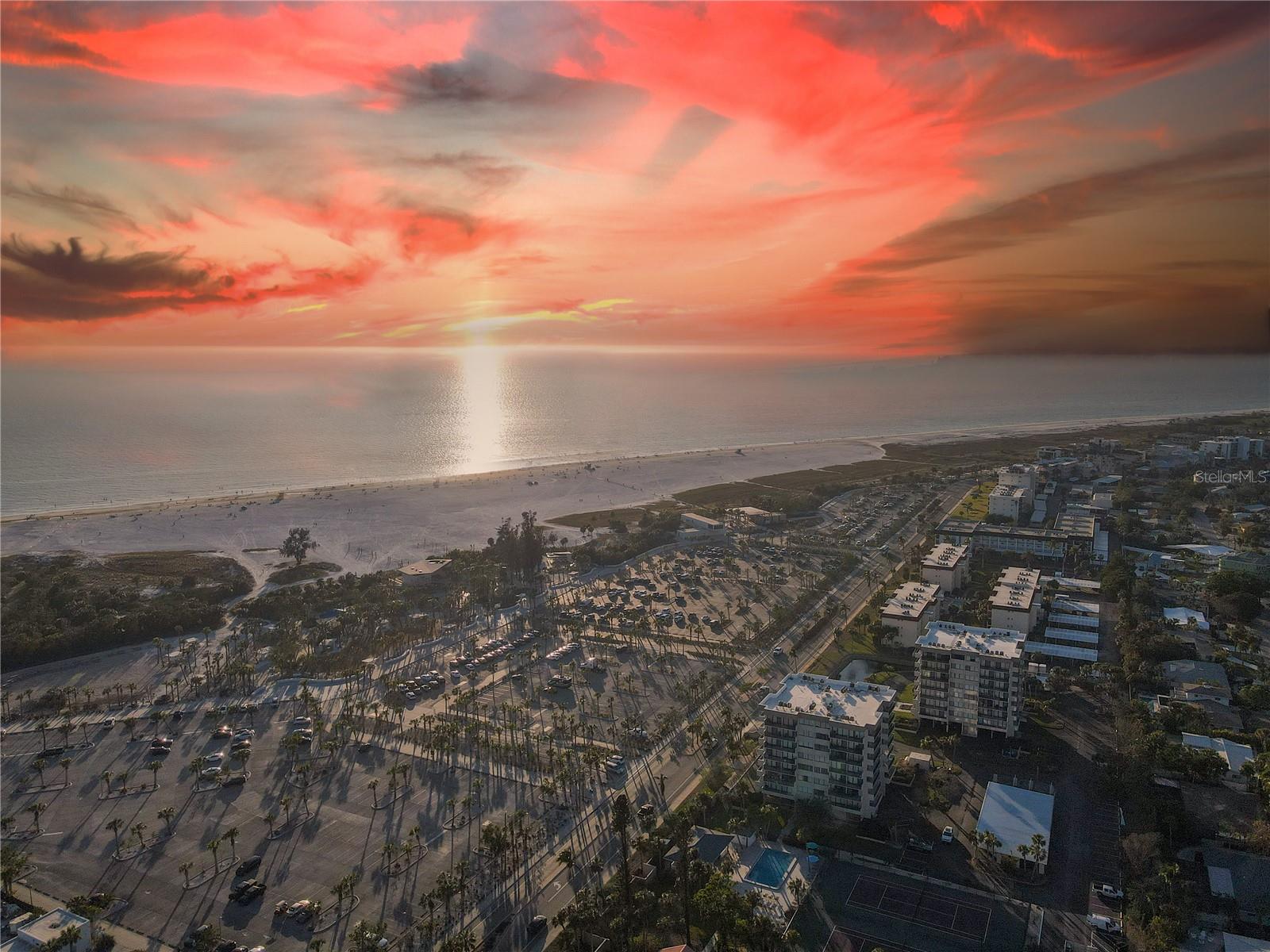 1055 BEACH ROAD B-302