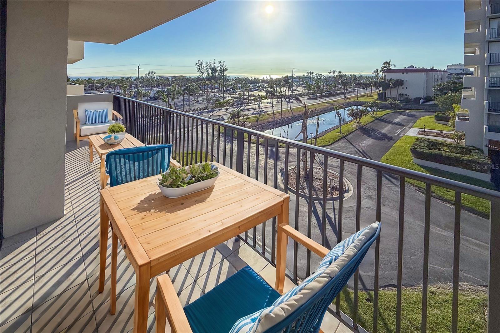 1055 BEACH ROAD B-302