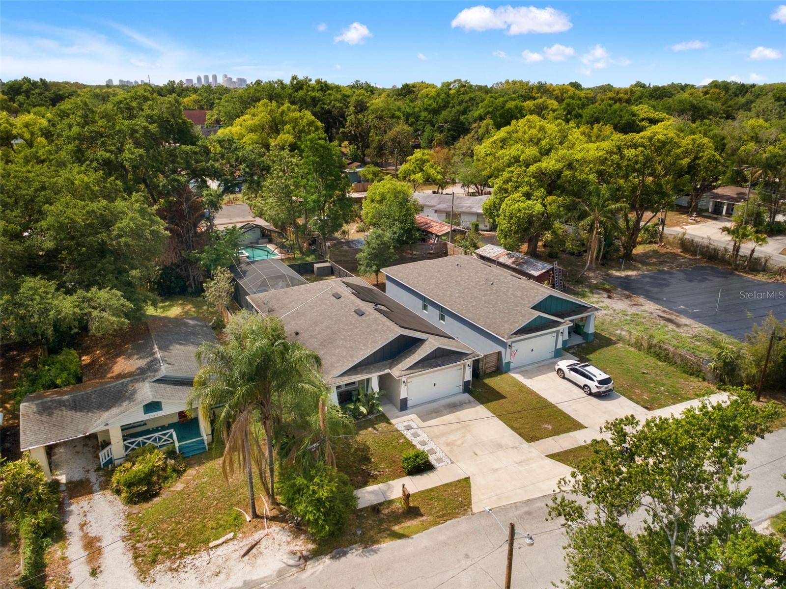 RIVERBEND MANOR - Residential