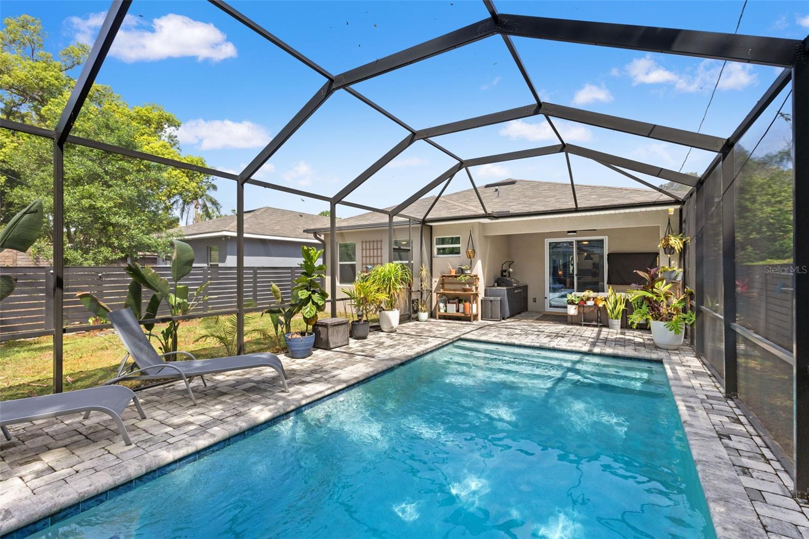 RIVERBEND MANOR - Residential