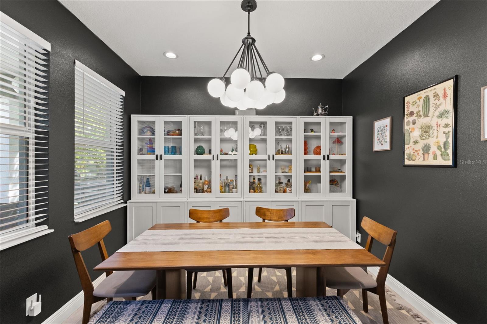 RIVERBEND MANOR - Residential