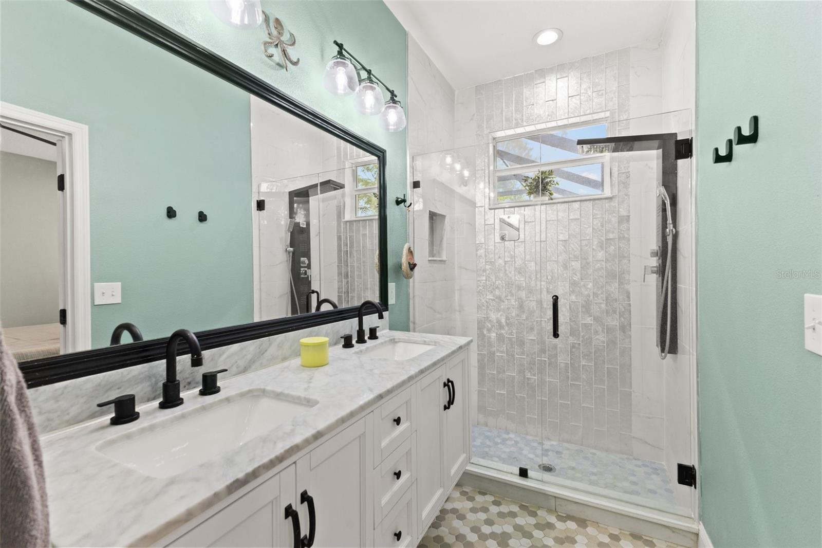 RIVERBEND MANOR - Residential