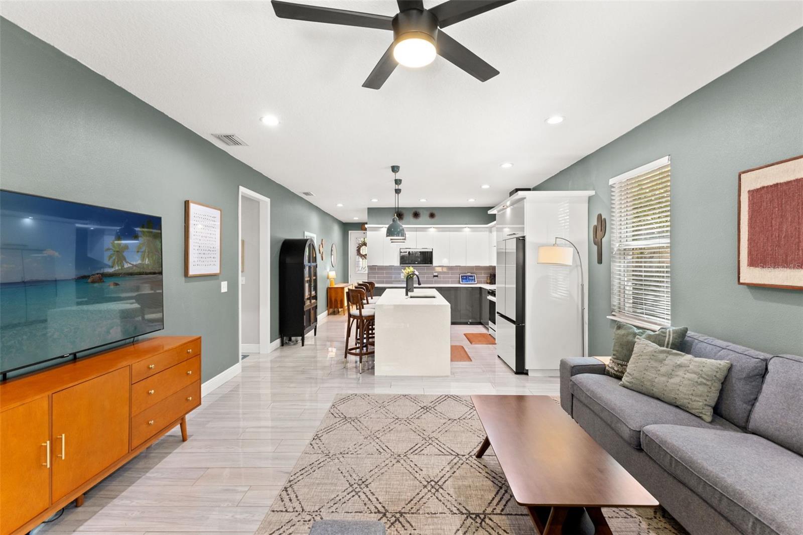 RIVERBEND MANOR - Residential