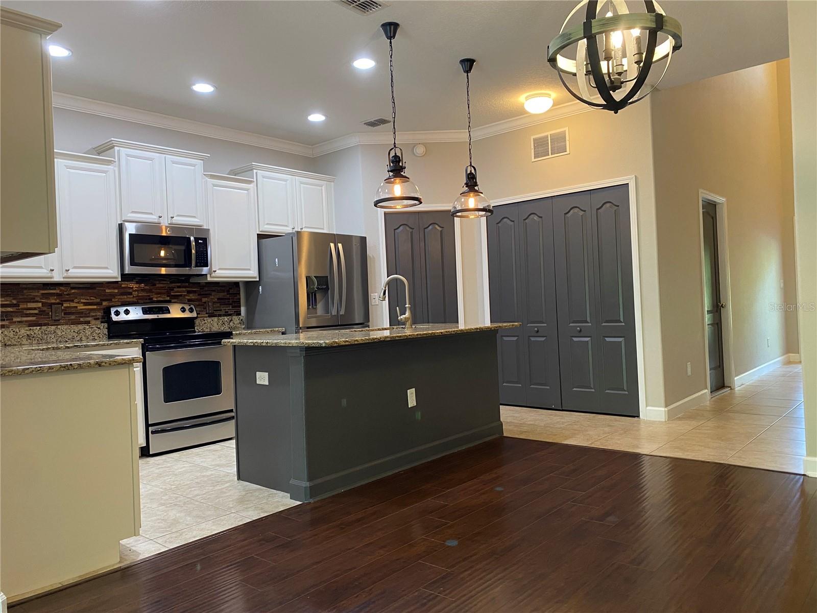 RIVER OAKS RESERVE PH 2 - Residential