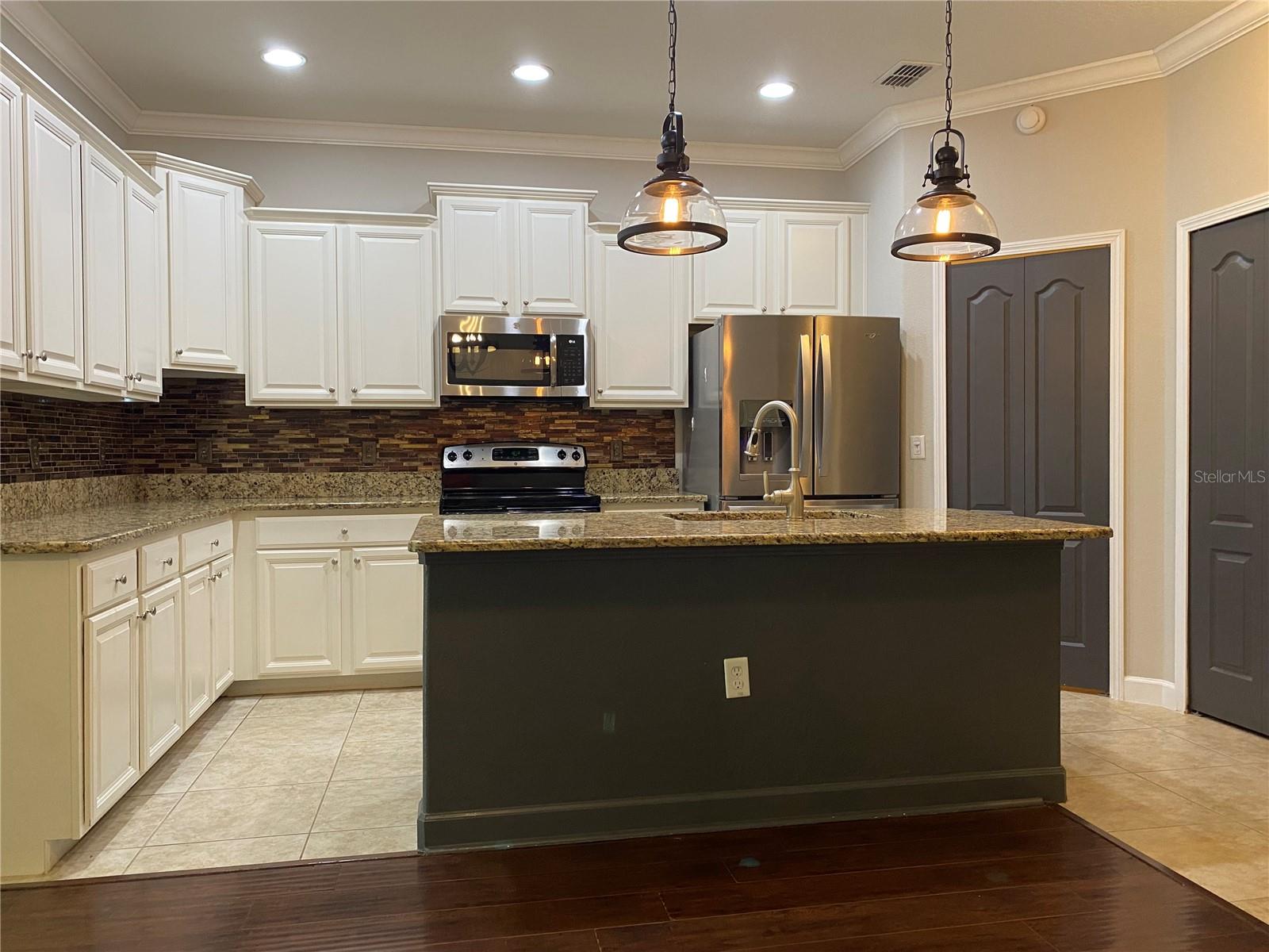 RIVER OAKS RESERVE PH 2 - Residential