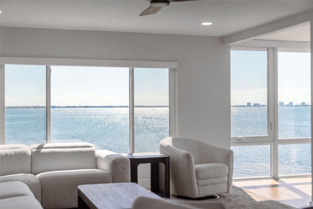 Photo of 4800 Gulf Of Mexico Drive #PH 3, Longboat Key, FL 34228 (MLS # A4704564)