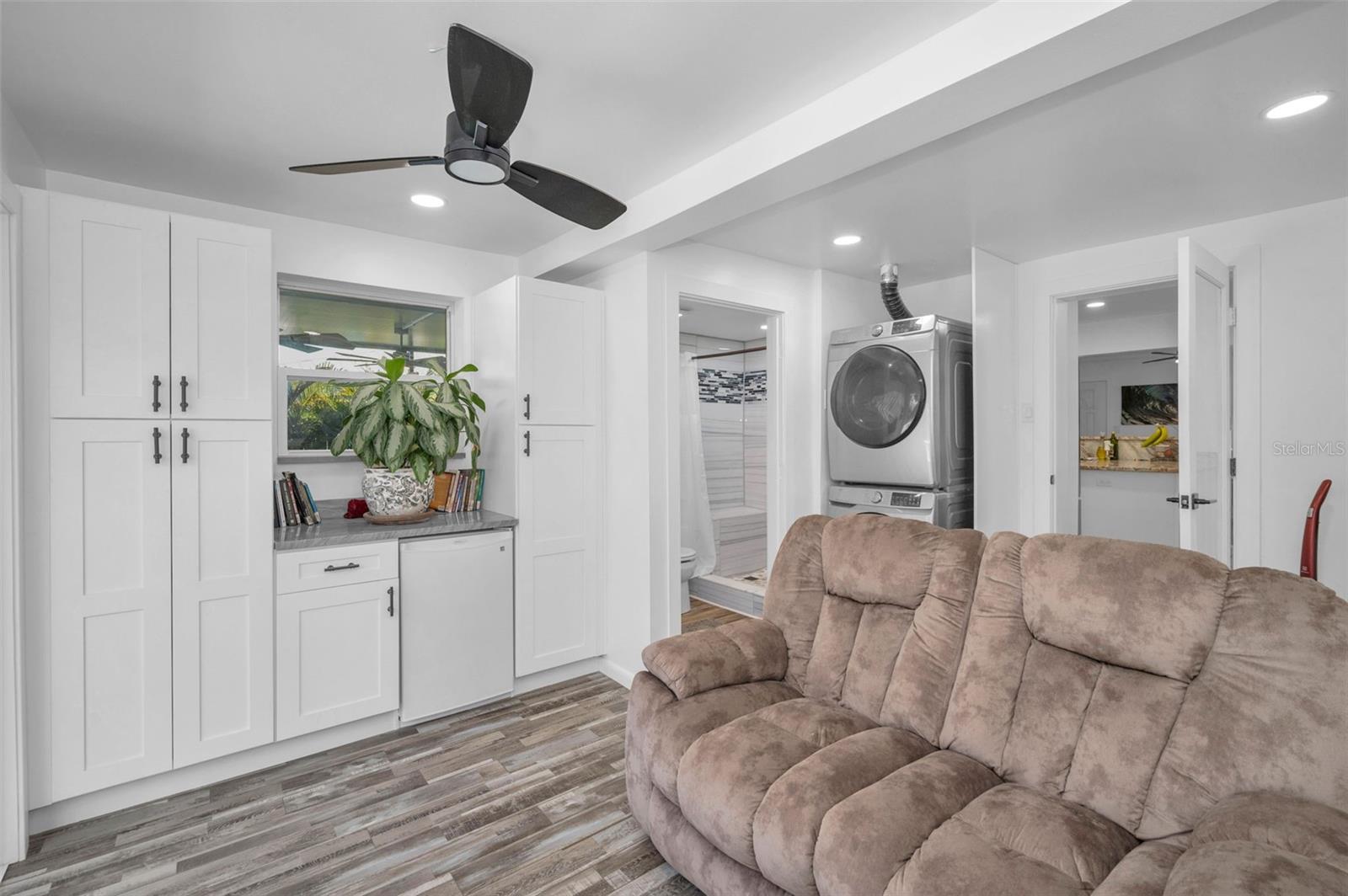 NORTH UNIT 1 - Residential