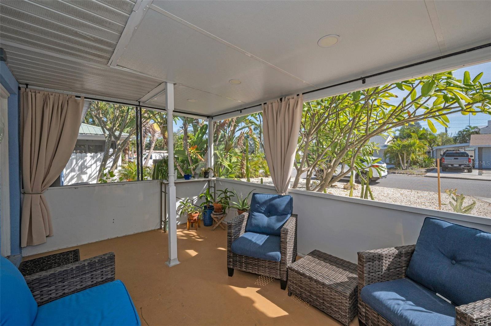 NORTH UNIT 1 - Residential