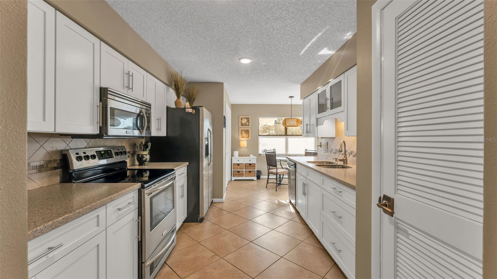 CYPRESS WOOD - Residential