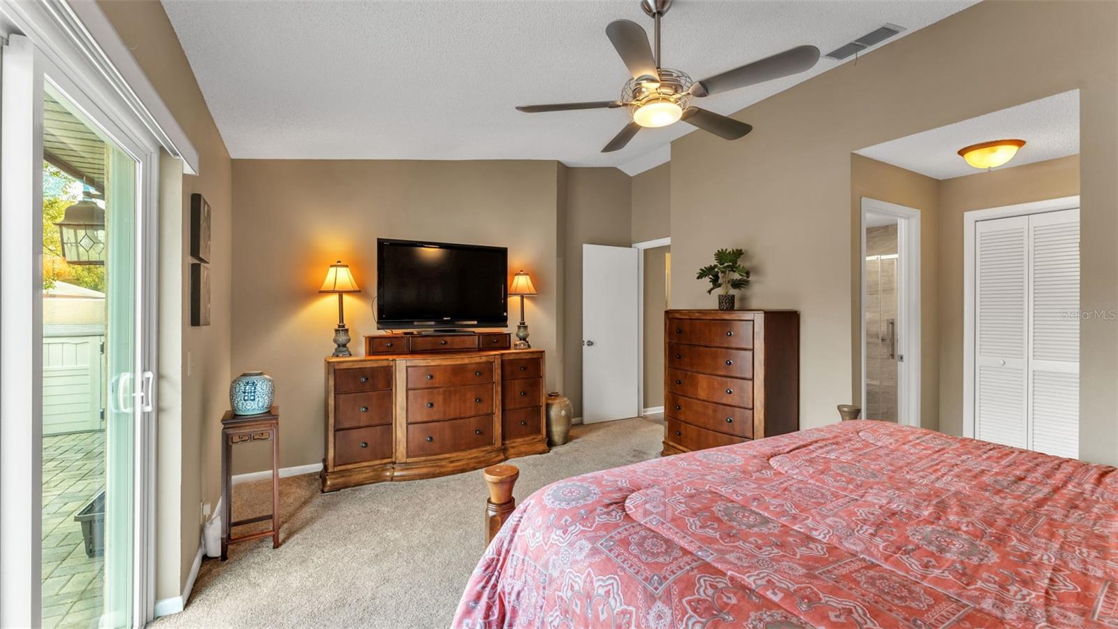 CYPRESS WOOD - Residential