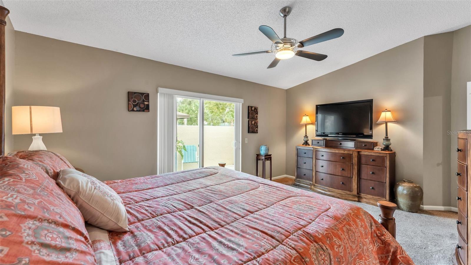 CYPRESS WOOD - Residential