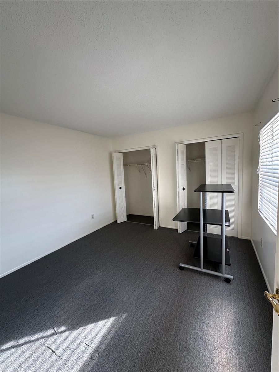 WINDTREE GARDENS CONDO PH 01 - Residential