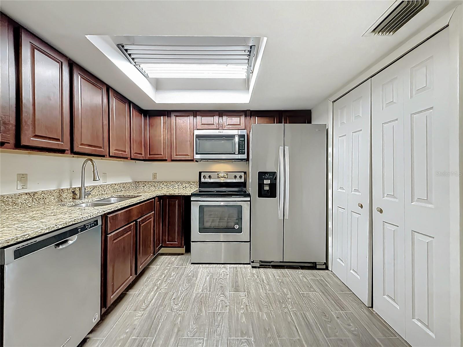 22 WINDTREE LANE 203