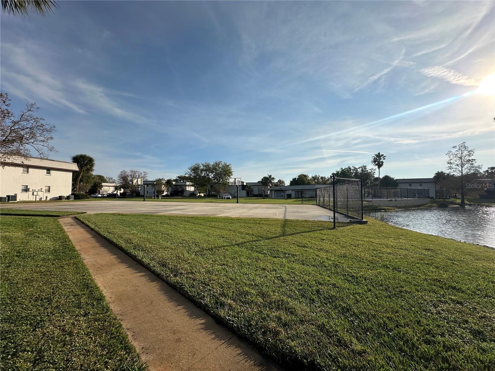 WINDTREE GARDENS CONDO PH 01 - Residential