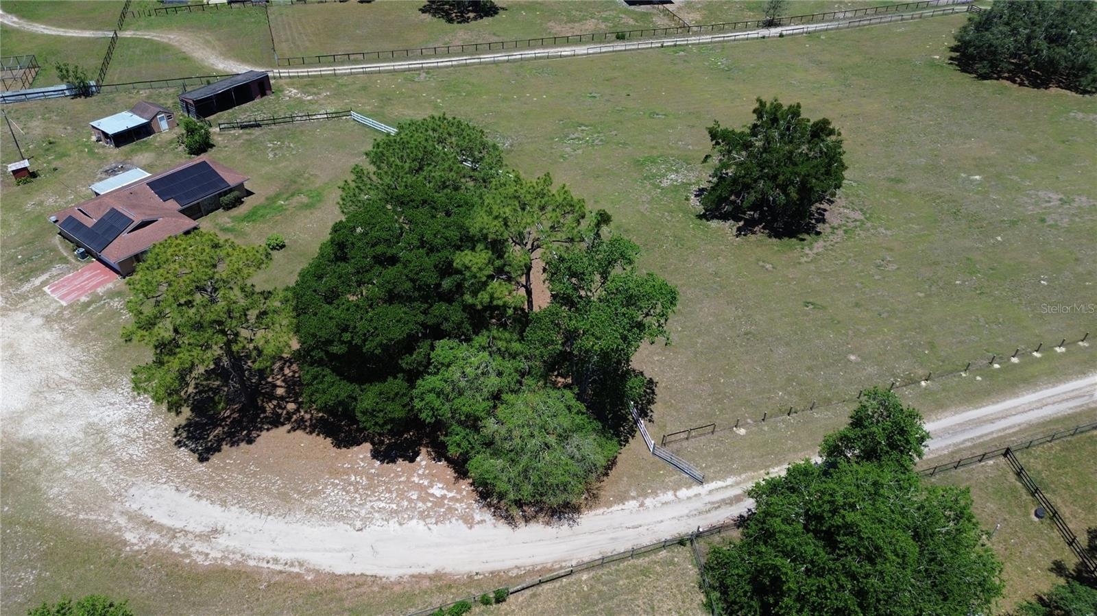 40 RANCHES - Residential