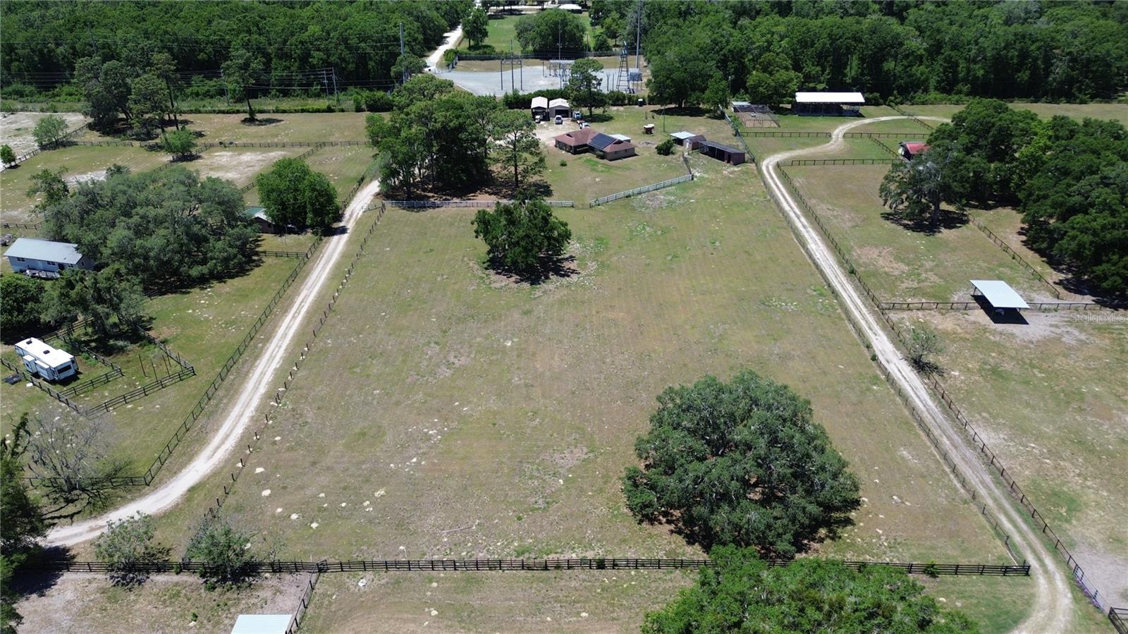 40 RANCHES - Residential