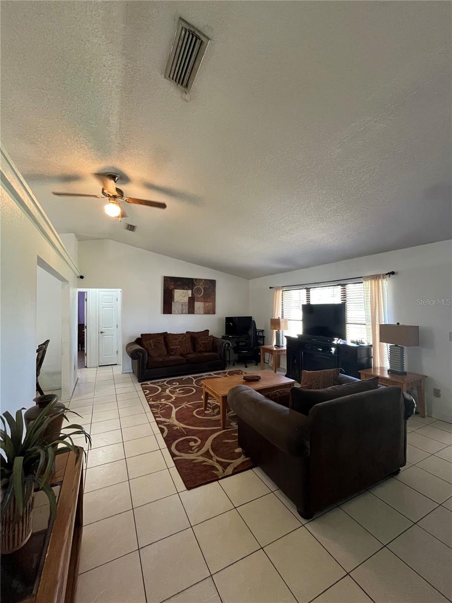 40 RANCHES - Residential