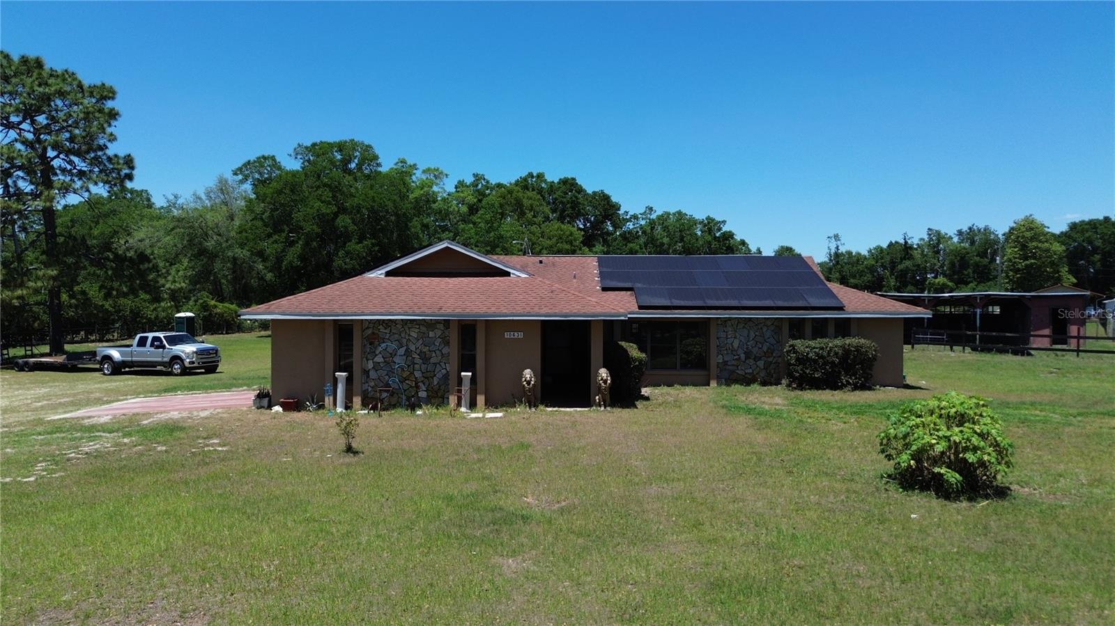 40 RANCHES - Residential