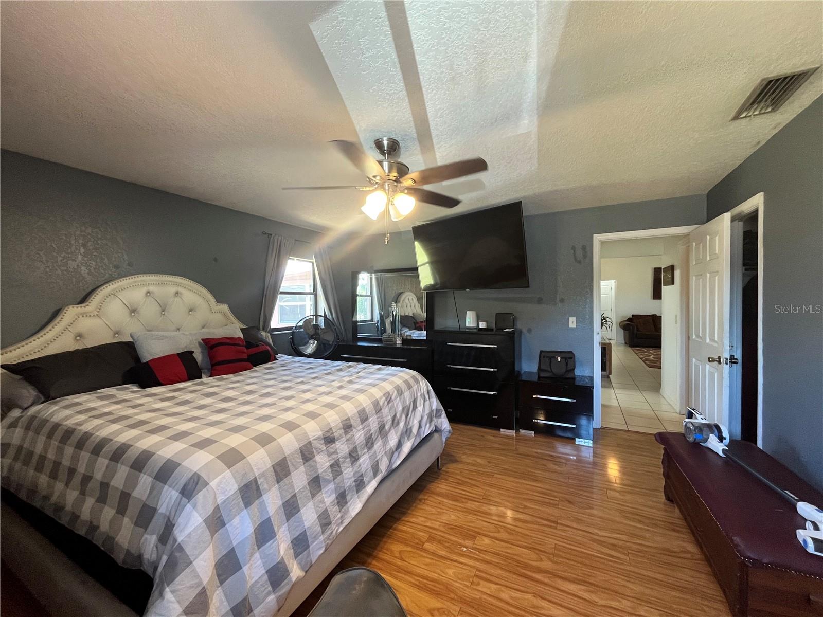 40 RANCHES - Residential