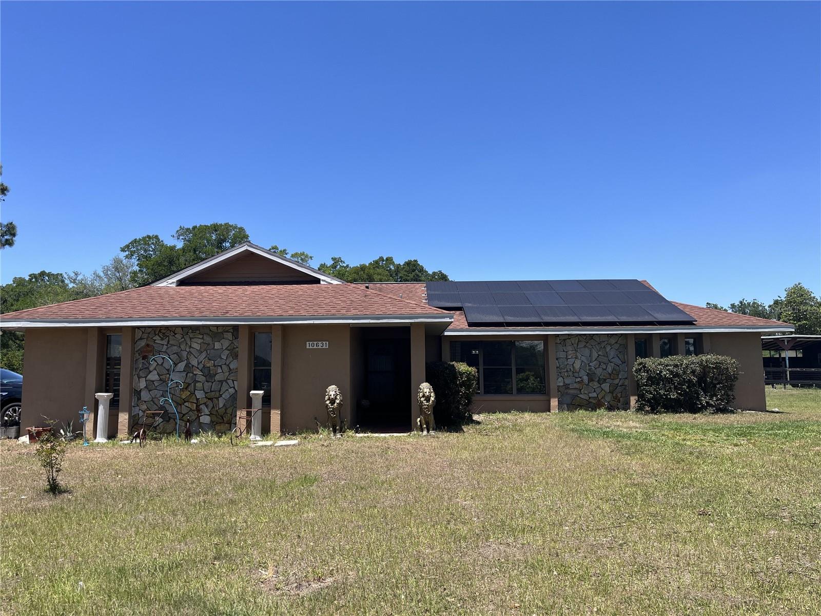 40 RANCHES - Residential