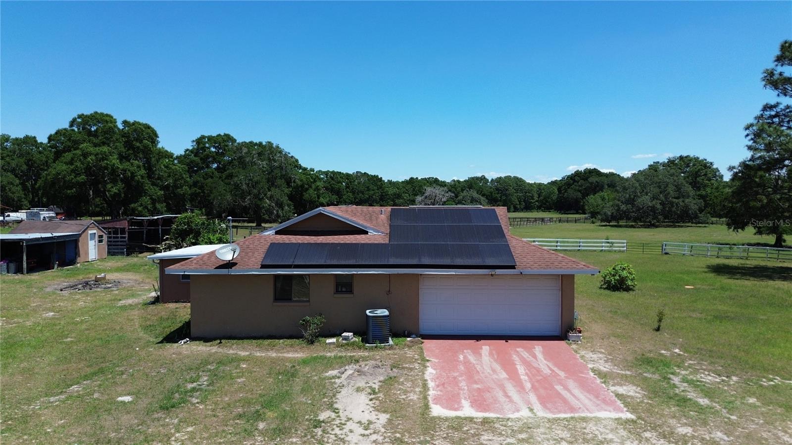 40 RANCHES - Residential