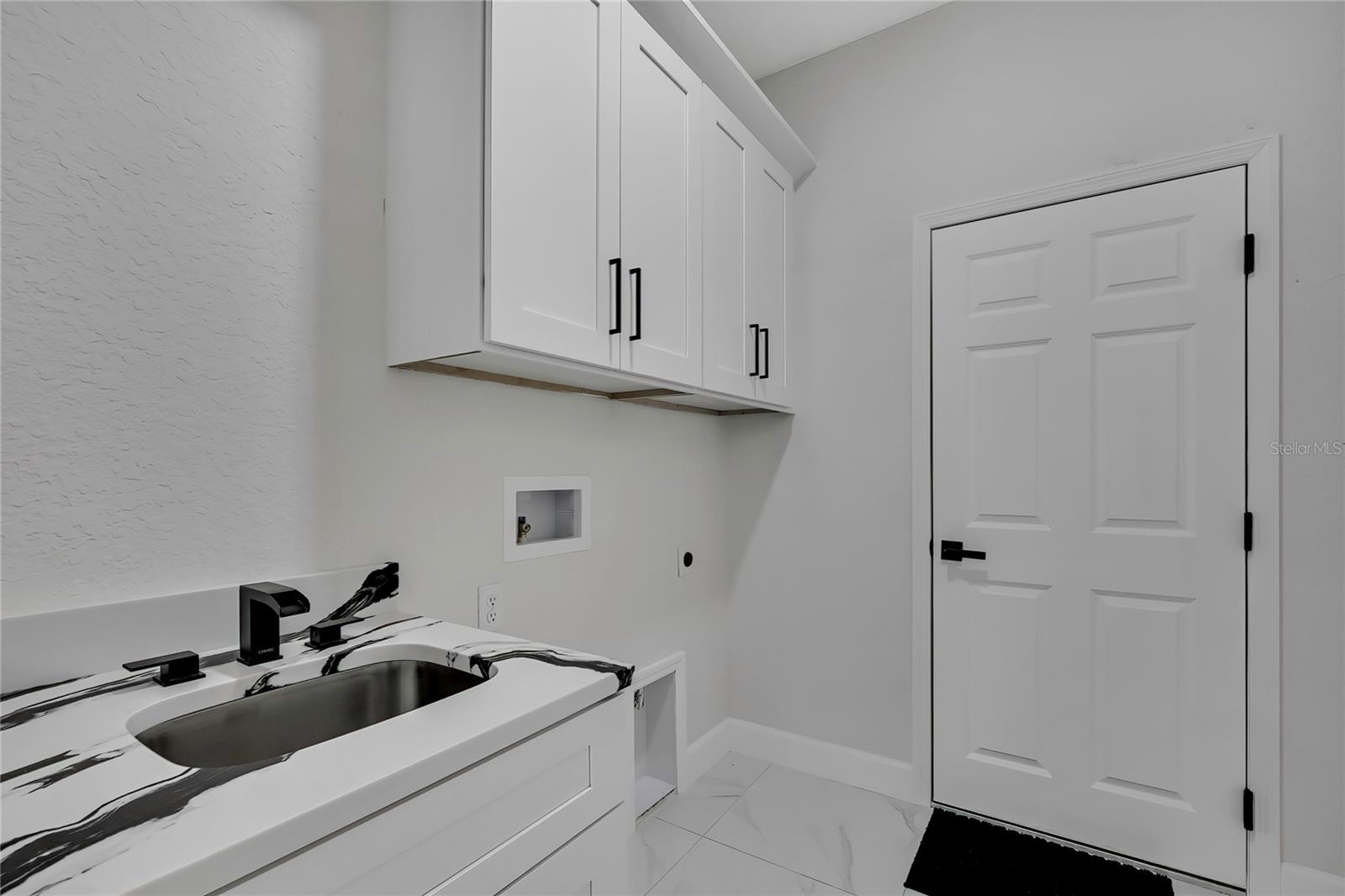 ROYAL HIGHLAND - Residential