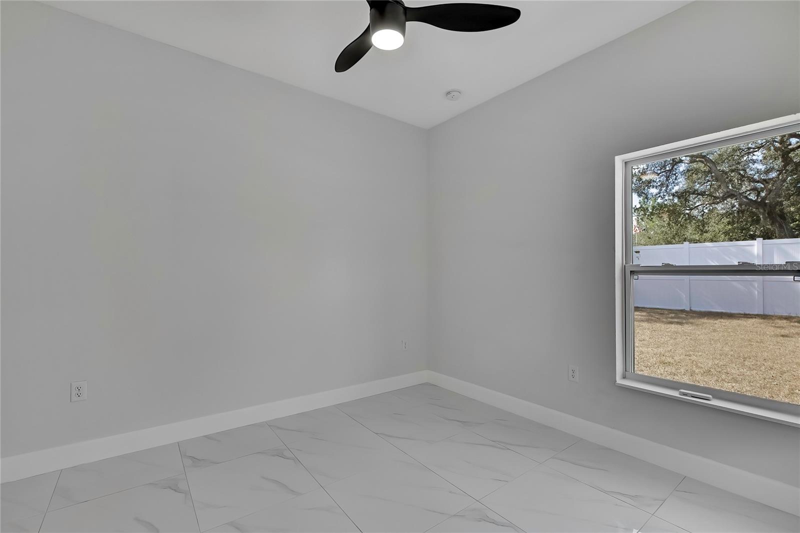 ROYAL HIGHLAND - Residential