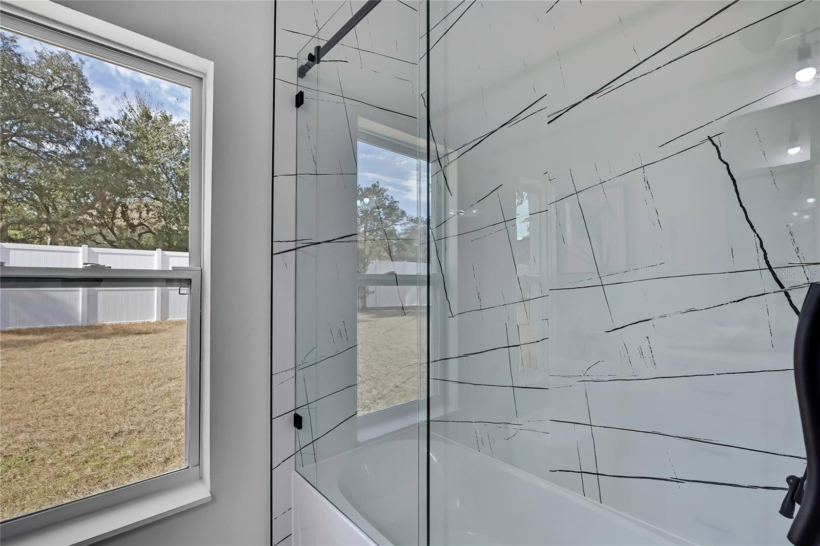 ROYAL HIGHLAND - Residential