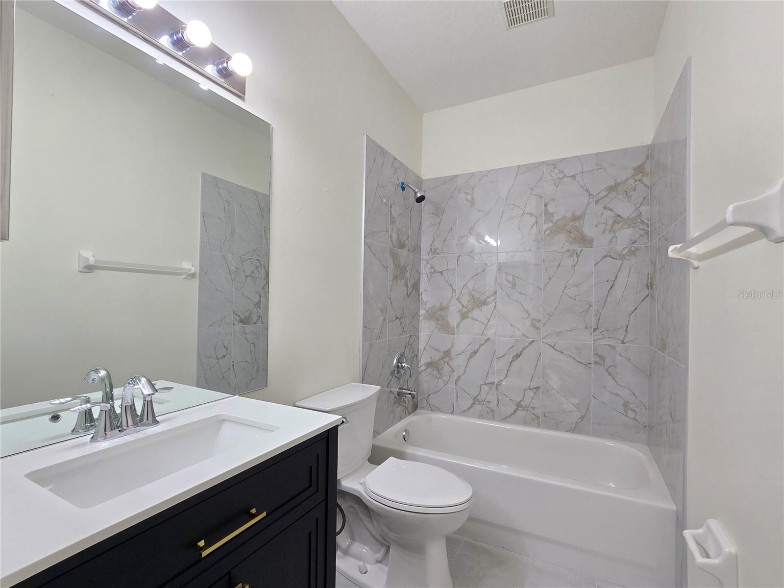 MEADOW POINTE PRCL 16 UNIT 3B - Residential Lease