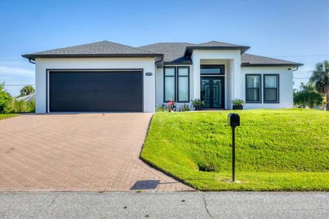 Photo of 10270 Castanet Avenue, Englewood, FL 34224 (MLS # A4658330)