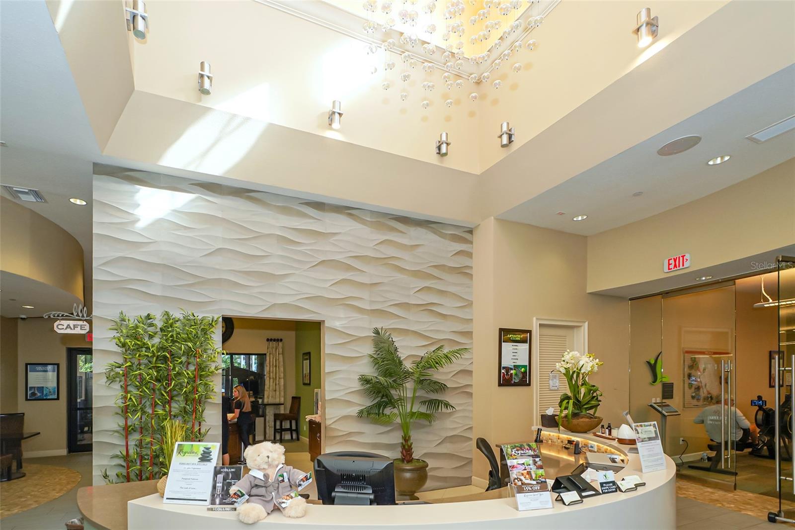 ESPLANADE PH IV - Residential Lease