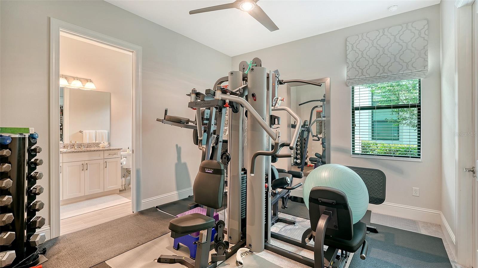 ESPLANADE PH IV - Residential Lease