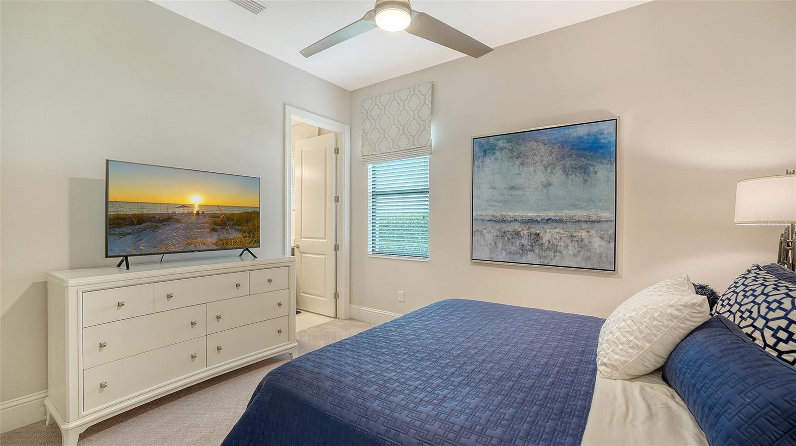 ESPLANADE PH IV - Residential Lease